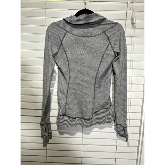 Lululemon Sweater Pullover‎ - Size 4 - Picture 4 of 5
